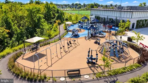 View/Area - 4415 Todd Point Ln, Sparrows Point, MD 21219 photo 4 of 4