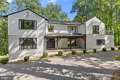 3 Pemberly Ln, Reisterstown, MD 21136