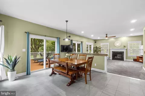Dining - 809 Castlebridge Ct, Monkton, MD 21111 photo 2 of 2