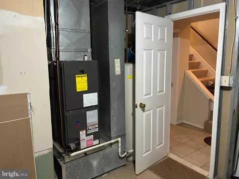 Entry Way - 37 Cavan Grn, Nottingham, MD 21236 photo 1 of 1