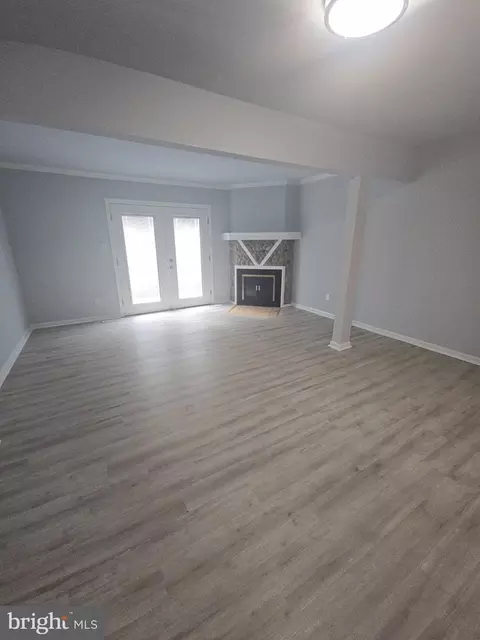 12 Painters Place Ct #12, Owings Mills, MD 21117