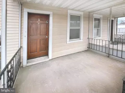 Exterior - 7213 N Point Rd, Sparrows Point, MD 21219 photo 5 of 11