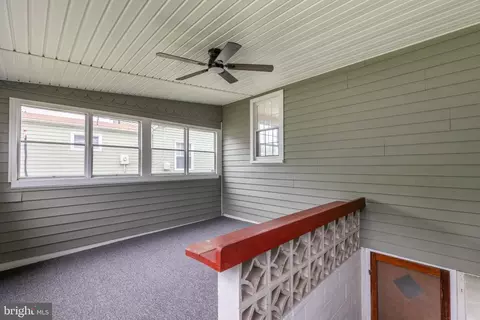 Exterior - 8202 Longpoint Rd, Dundalk, MD 21222 photo 5 of 13