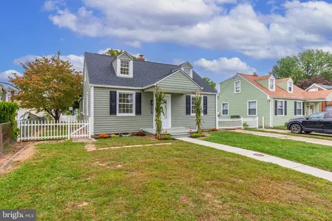 Exterior - 8202 Longpoint Rd, Dundalk, MD 21222 photo 11 of 13