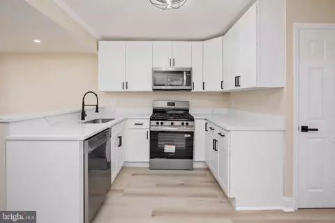 Kitchen - 8202 Longpoint Rd, Dundalk, MD 21222 photo 1 of 1