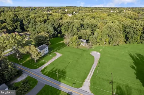 2903 Ridge Ave, Windsor Mill, MD 21244
