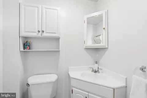 Bath - 1111 Raven Dr, Halethorpe, MD 21227 photo 3 of 3