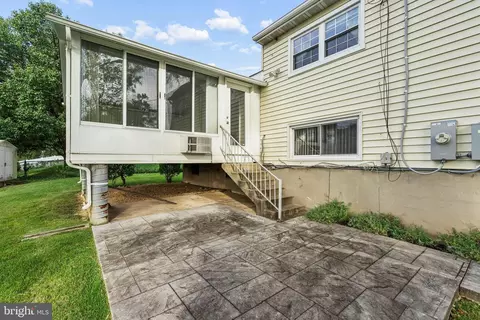 Exterior - 1111 Raven Dr, Halethorpe, MD 21227 photo 11 of 12