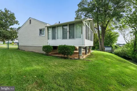 Exterior - 1111 Raven Dr, Halethorpe, MD 21227 photo 12 of 12