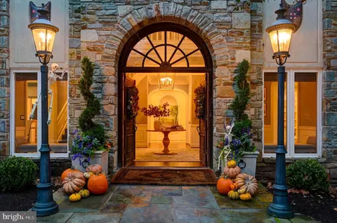 Entry Way - 13916 Green Branch Dr, Phoenix, MD 21131 photo 1 of 8