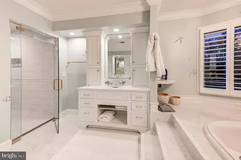 Bath - 13916 Green Branch Dr, Phoenix, MD 21131 photo 3 of 3