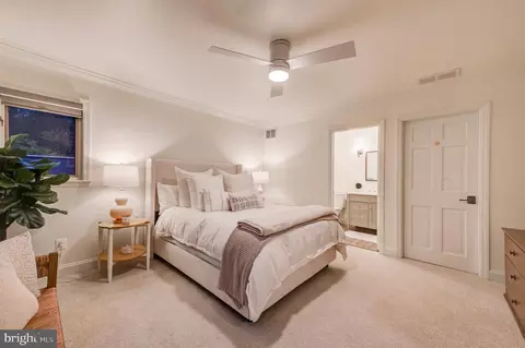 Bedroom - 13916 Green Branch Dr, Phoenix, MD 21131 photo 6 of 7