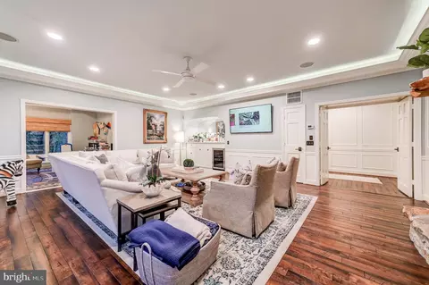 Living - 13916 Green Branch Dr, Phoenix, MD 21131 photo 3 of 3