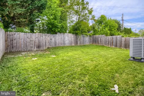 Exterior - 606 Meadow Rd, Baltimore, MD 21206 photo 4 of 4