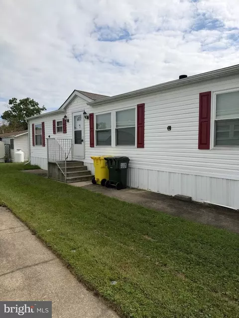 3517 Wheelhouse Rd, Middle River, MD 21220