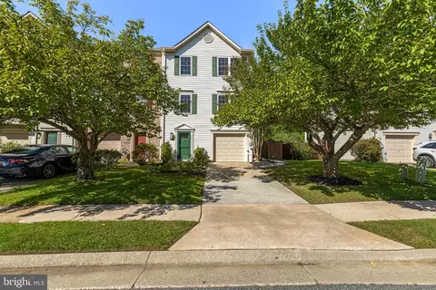 11924 White Heather Rd, Cockeysville, MD 21030