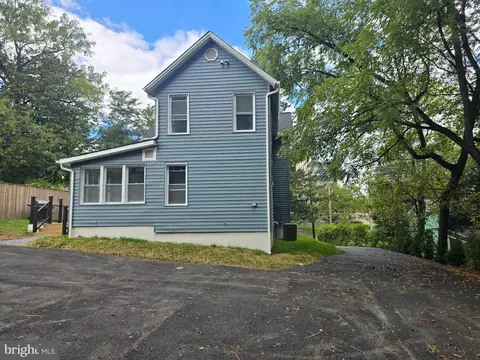 7725 York Rd, Towson, MD 21204