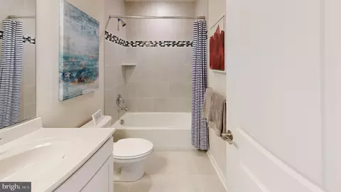Entry Way - 11259 Davisar Rd #101, White Marsh, MD 21162 photo 2 of 8