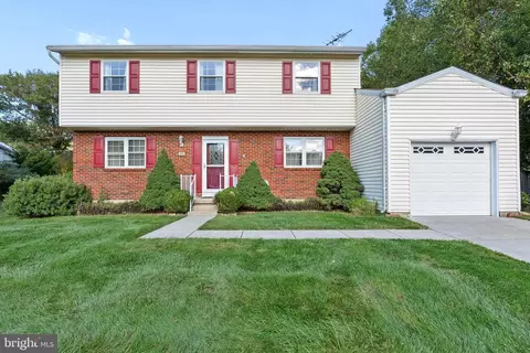 121 Lamport Rd, Reisterstown, MD 21136