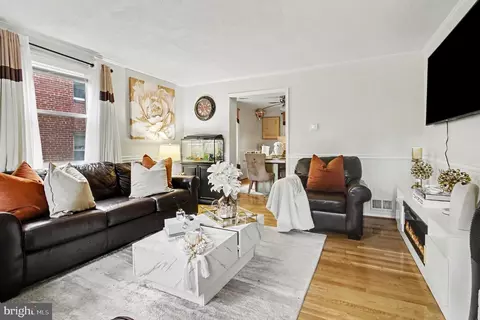 8528 Water Oak Rd, Parkville, MD 21234