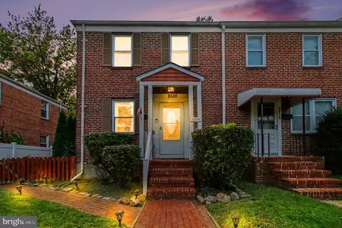 8528 Water Oak Rd, Parkville, MD 21234