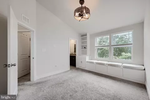 Entry Way - 7853 Bluelick Run Rd, Windsor Mill, MD 21244 photo 10 of 10