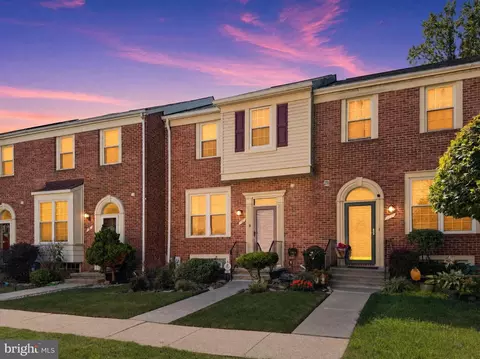 10 Macconnachy Sq, Gwynn Oak, MD 21207