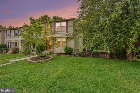 9501 Orbitan Ct NE, Parkville, MD 21234