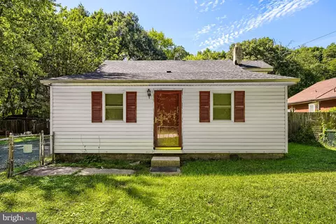 Exterior - 300 Bourque Rd, Middle River, MD 21220 photo 1 of 9