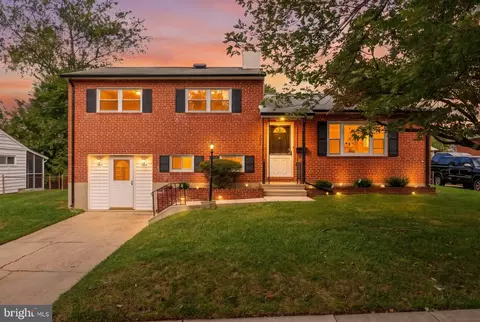 922 Vanderwood Rd, Catonsville, MD 21228