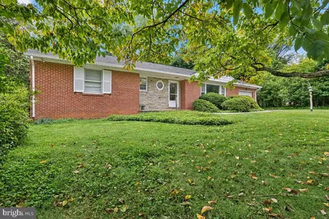 1221 Dulaney Valley Rd, Towson, MD 21286