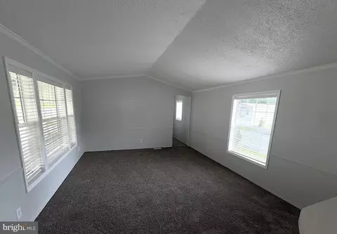 101 Roundup Rd, Middle River, MD 21220 photo 11