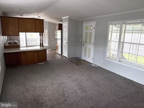 101 Roundup Rd, Middle River, MD 21220 photo 10