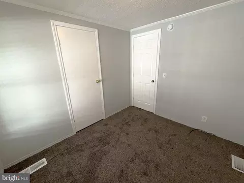 101 Roundup Rd, Middle River, MD 21220 photo 21