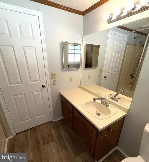101 Roundup Rd, Middle River, MD 21220 photo 18