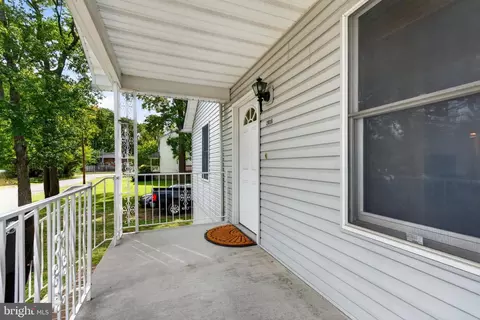 Exterior - 2806 11th St, Sparrows Point, MD 21219 photo 2 of 6