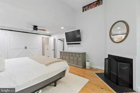 Bedroom - 1206 Culvert Rd, Towson, MD 21286 photo 2 of 7