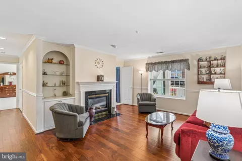 12110 Tullamore Ct #201, Lutherville Timonium, MD 21093