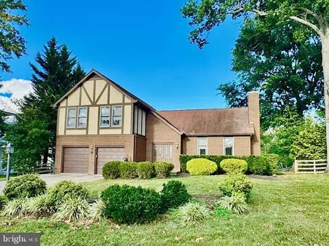 116 N 116 N Beaumont Ave, Catonsville, MD 21228