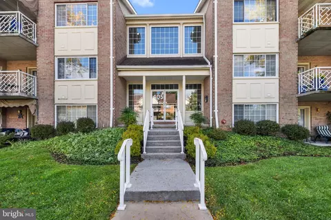 405 Kilree Rd #303, Lutherville Timonium, MD 21093