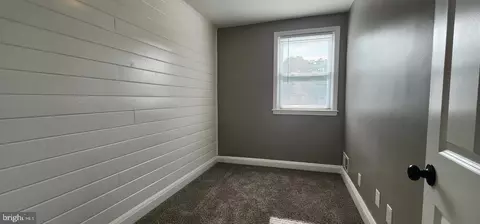 Entry Way - 213 Riverthorn Rd, Middle River, MD 21220 photo 8 of 10