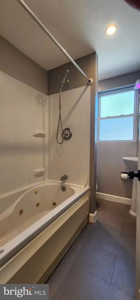 Bath - 213 Riverthorn Rd, Middle River, MD 21220 photo 1 of 3