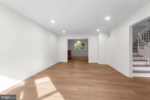 Living - 14004 Manor Rd, Phoenix, MD 21131 photo 1 of 9