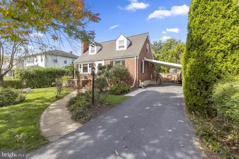 120 Hawthorne Ave, Pikesville, MD 21208