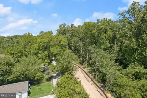 View/Area - 721 Nollmeyer Rd, Middle River, MD 21220 photo 15 of 17