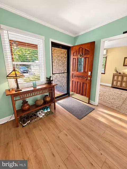 Entry Way - 3690 Galloway Rd, Middle River, MD 21220 photo 2 of 9