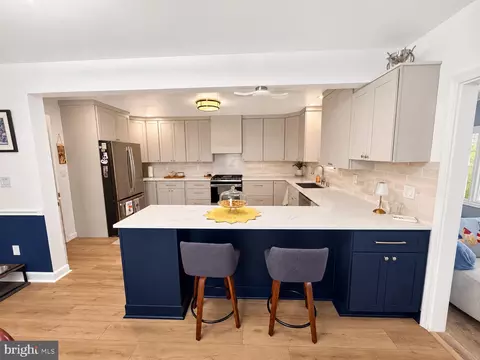 Kitchen - 3690 Galloway Rd, Middle River, MD 21220 photo 2 of 15