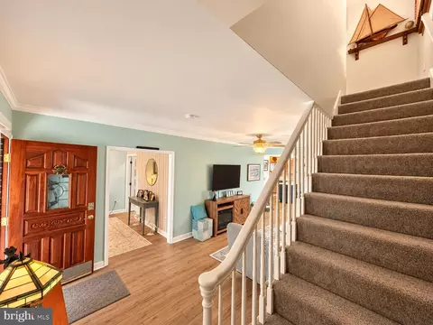 Entry Way - 3690 Galloway Rd, Middle River, MD 21220 photo 7 of 9