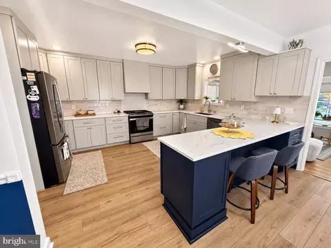 Kitchen - 3690 Galloway Rd, Middle River, MD 21220 photo 1 of 15