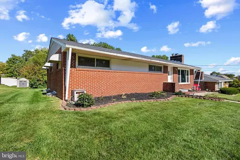 Exterior - 4226 Darleigh Rd, Nottingham, MD 21236 photo 2 of 9